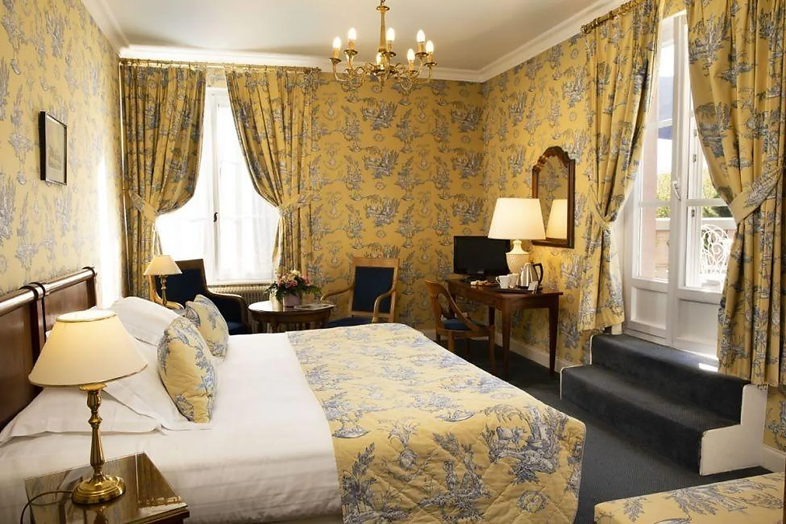 Lieux événementiels, CHÂTEAU D'ISENBOURG