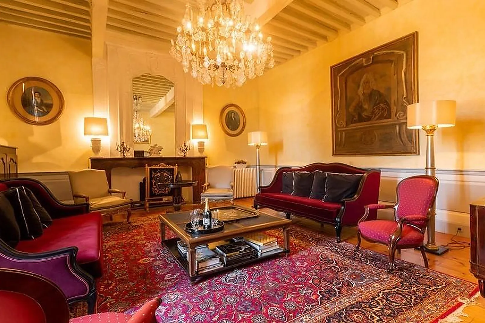 Lieux événementiels, CHÂTEAU D'ISSUS