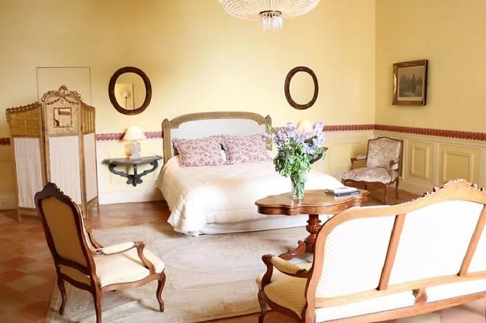 Lieux événementiels, CHÂTEAU D'ISSUS