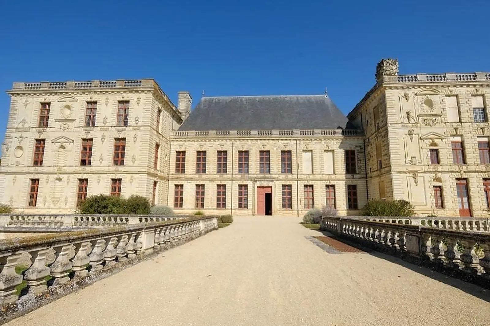 Lieux événementiels, CHÂTEAU D'OIRON