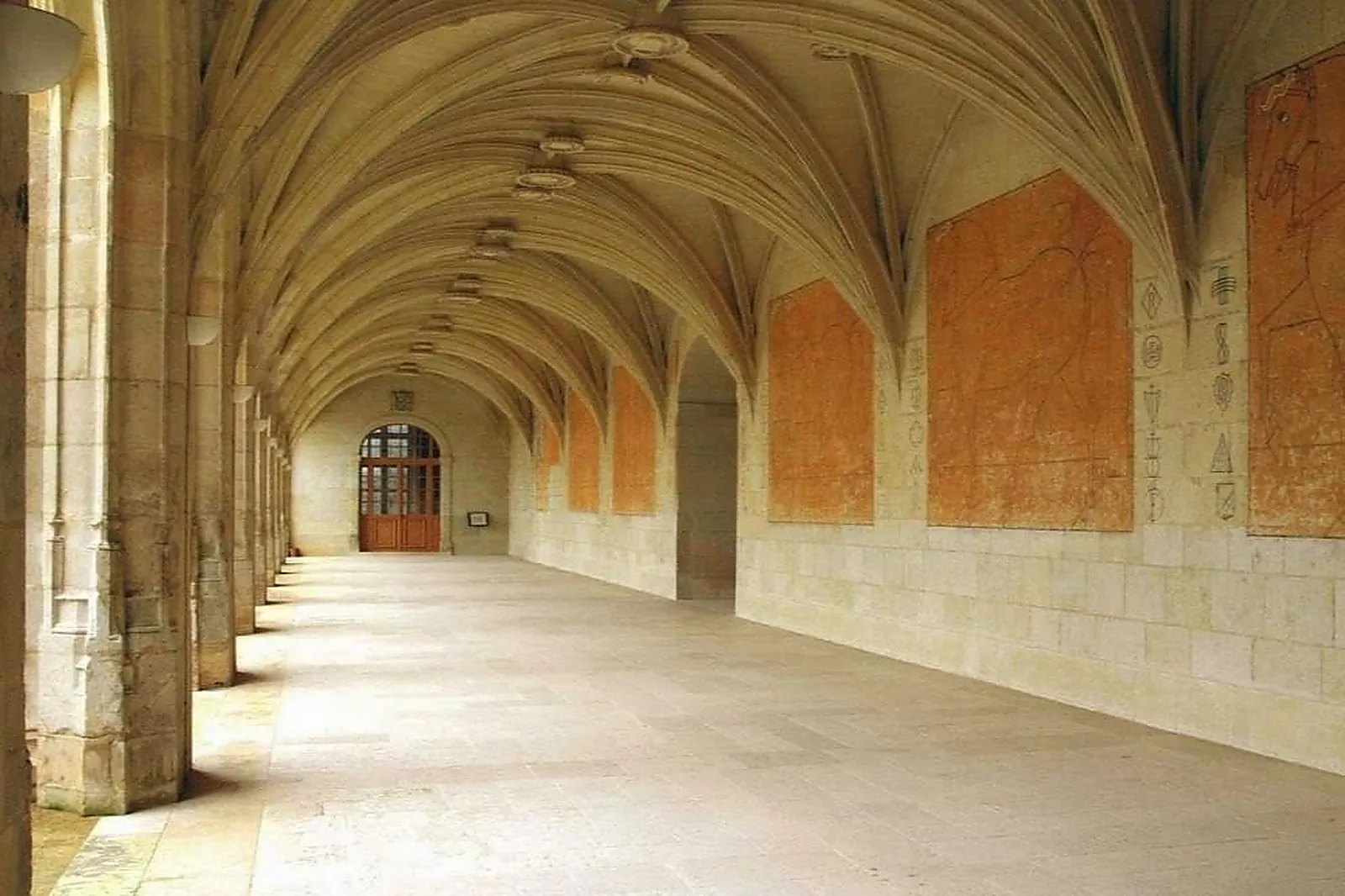 Lieux événementiels, CHÂTEAU D'OIRON
