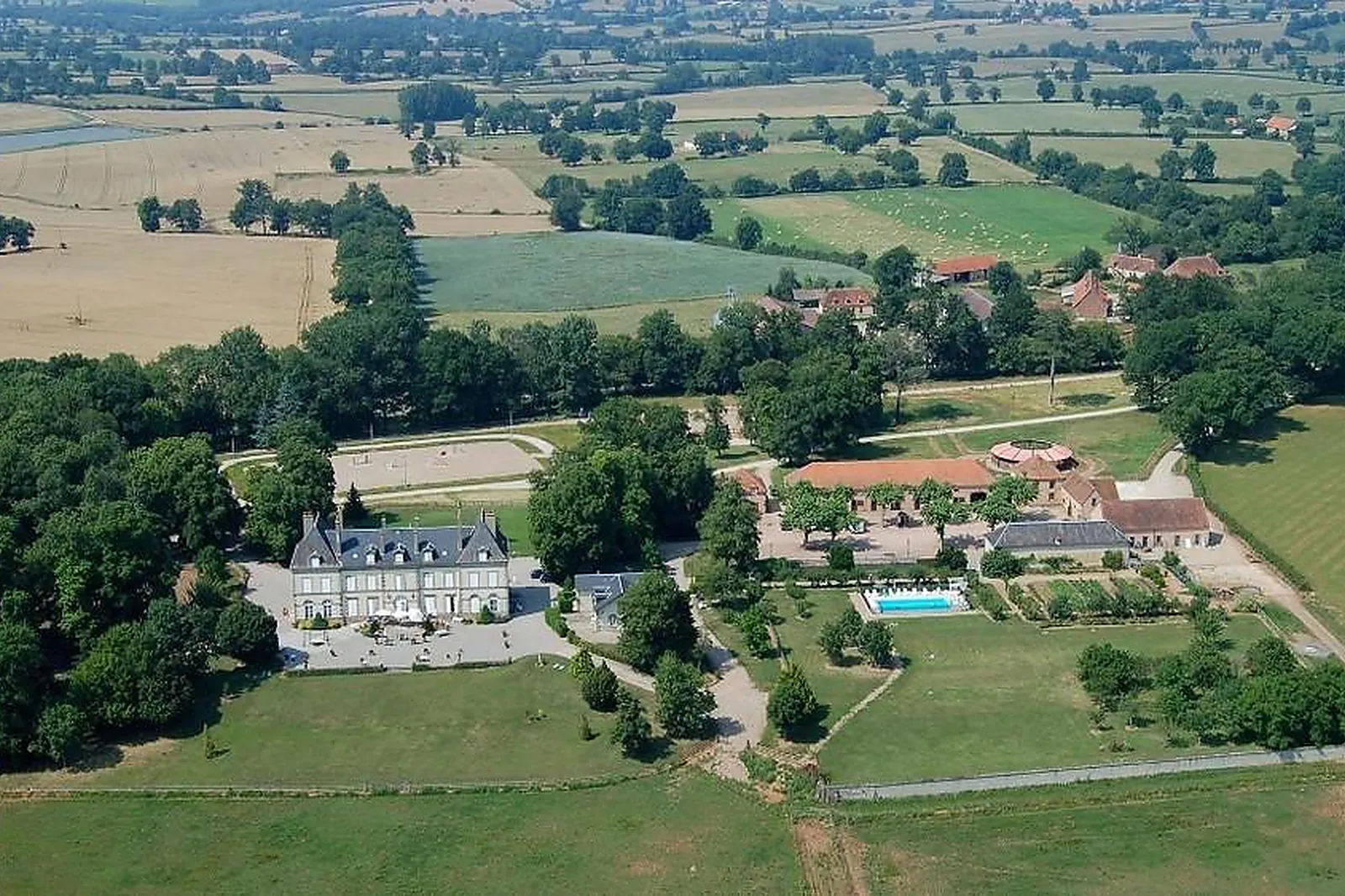 Lieux événementiels, CHÂTEAU D'YGRANDE