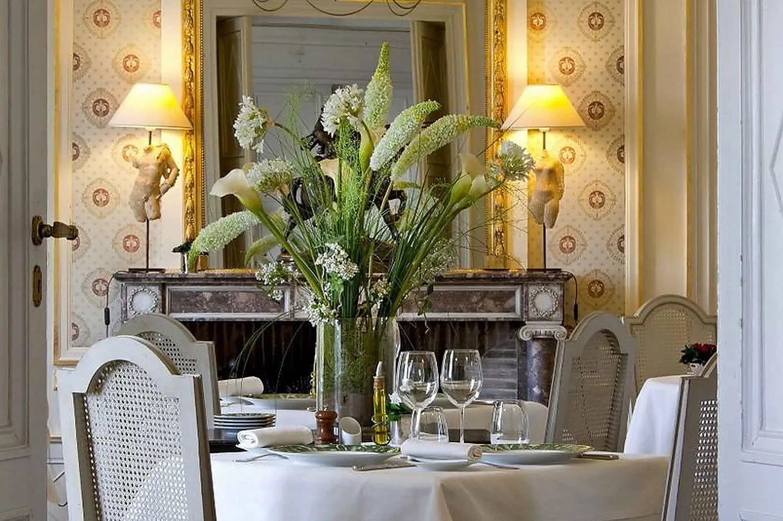 Lieux événementiels, CHÂTEAU D'YGRANDE