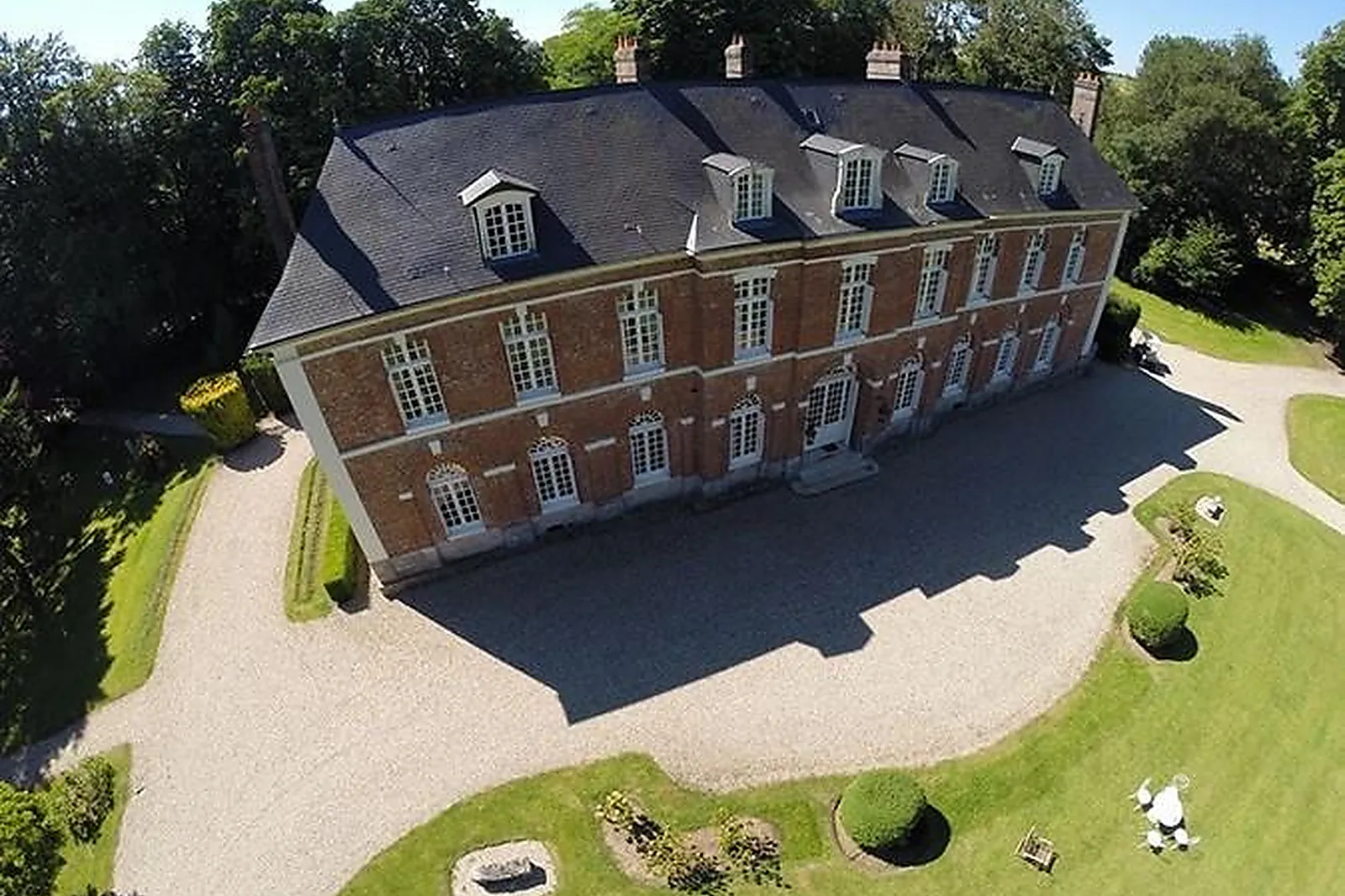 Lieux événementiels, CHÂTEAU DE BACQUEVILLE