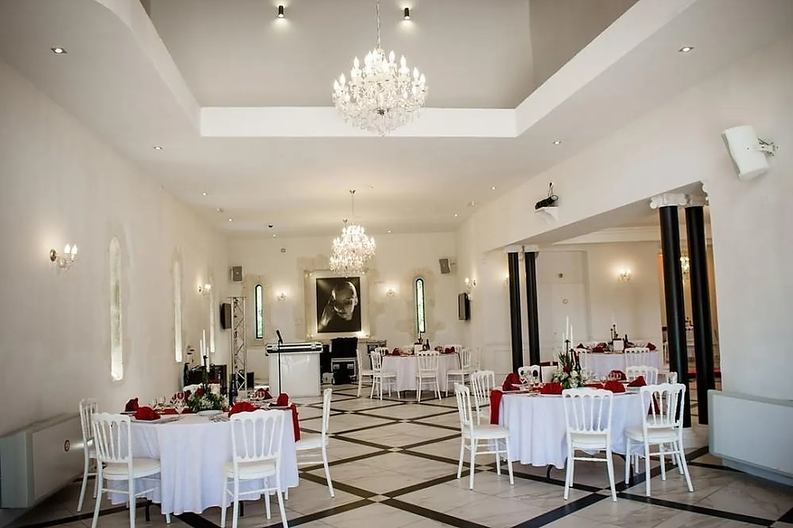 Lieux événementiels, CHÂTEAU DE BARBEGAL