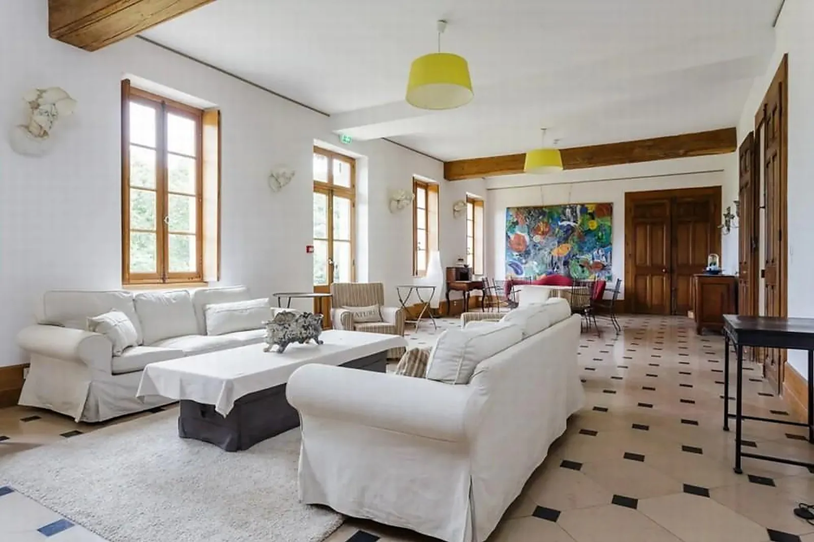 Lieux événementiels, CHÂTEAU DE BARBIREY