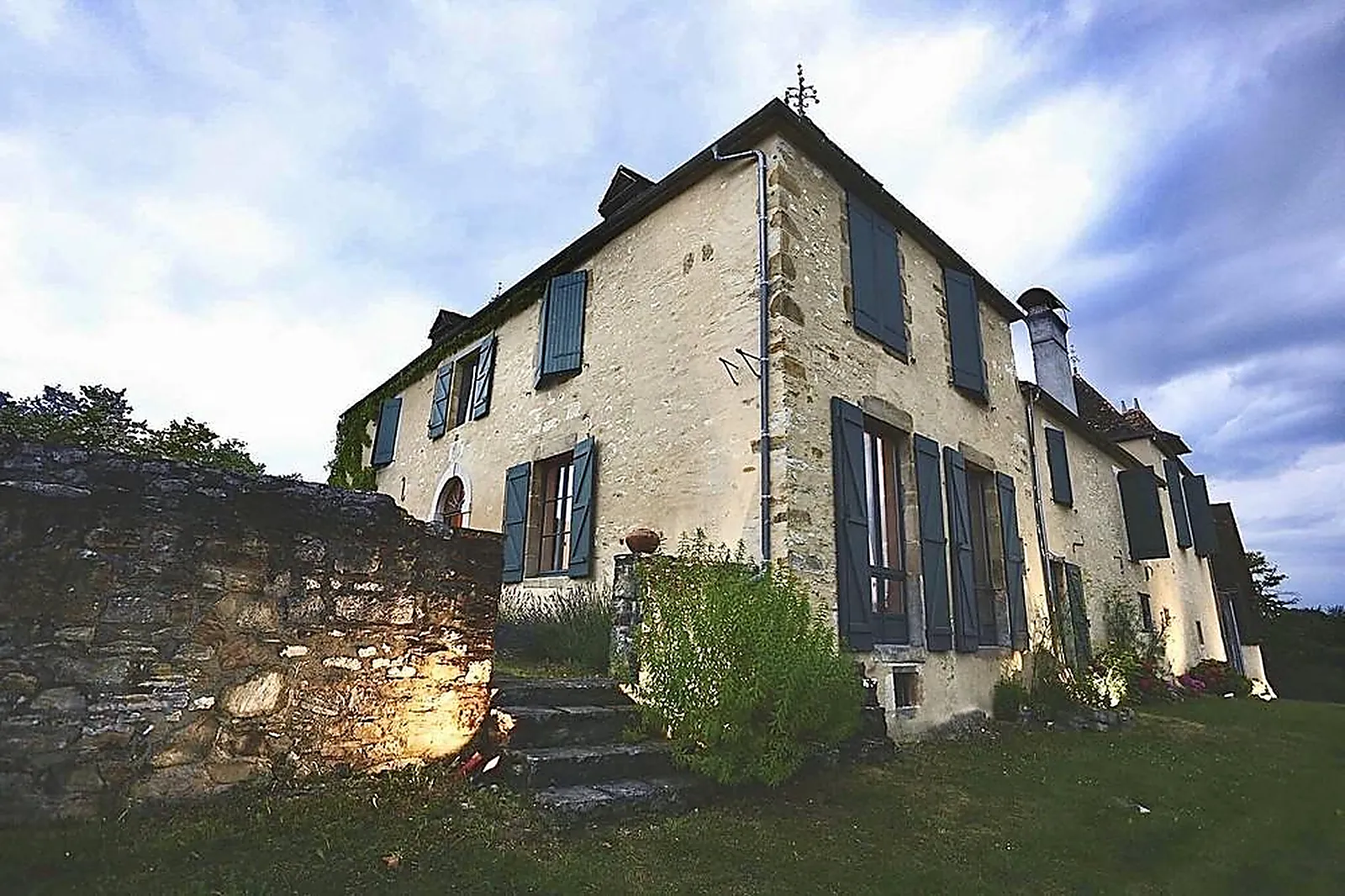 Lieux événementiels, CHÂTEAU DE BAYLAC