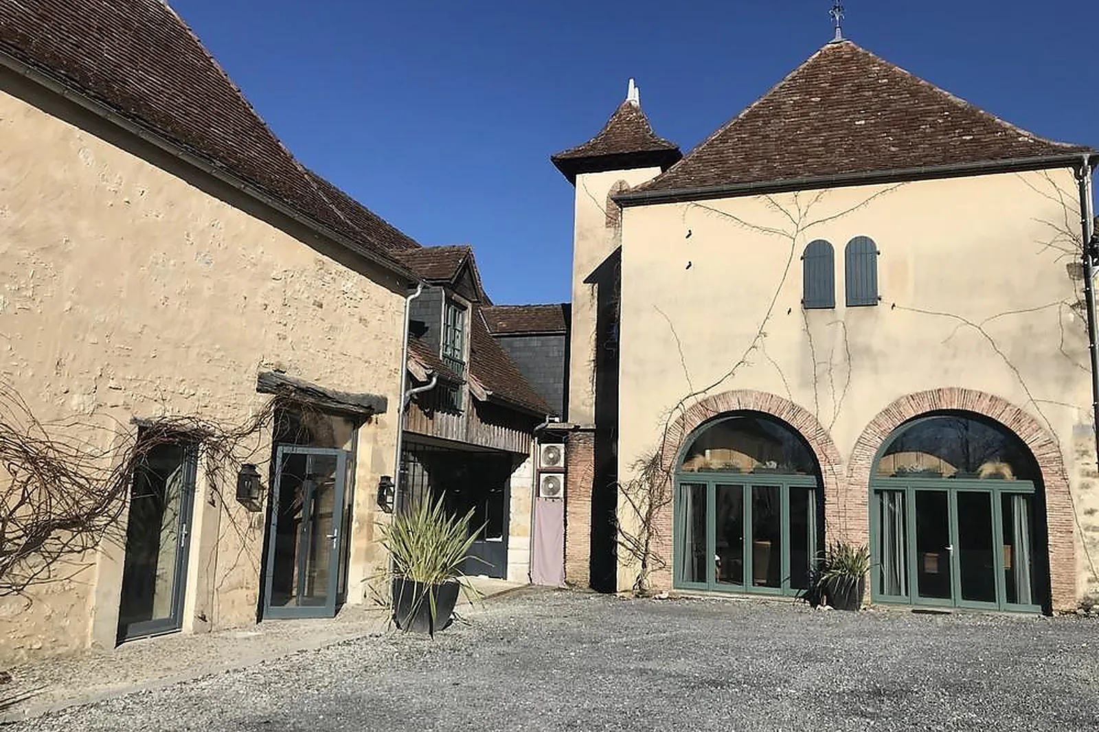 Lieux événementiels, CHÂTEAU DE BAYLAC