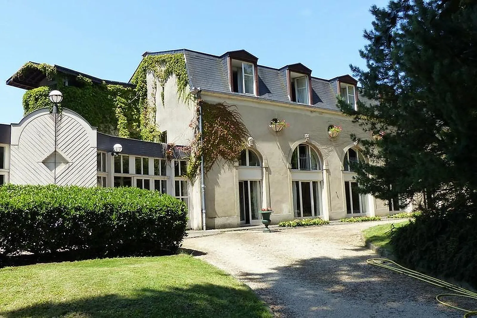 Lieux événementiels, CHATEAU DE BAZEILLES