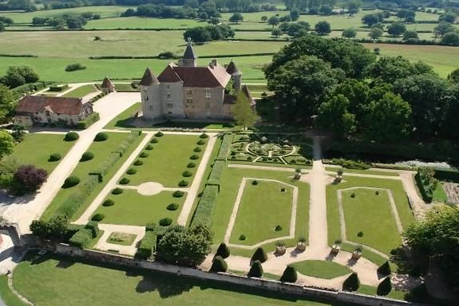 Lieux événementiels, CHÂTEAU DE BEAUVOIR