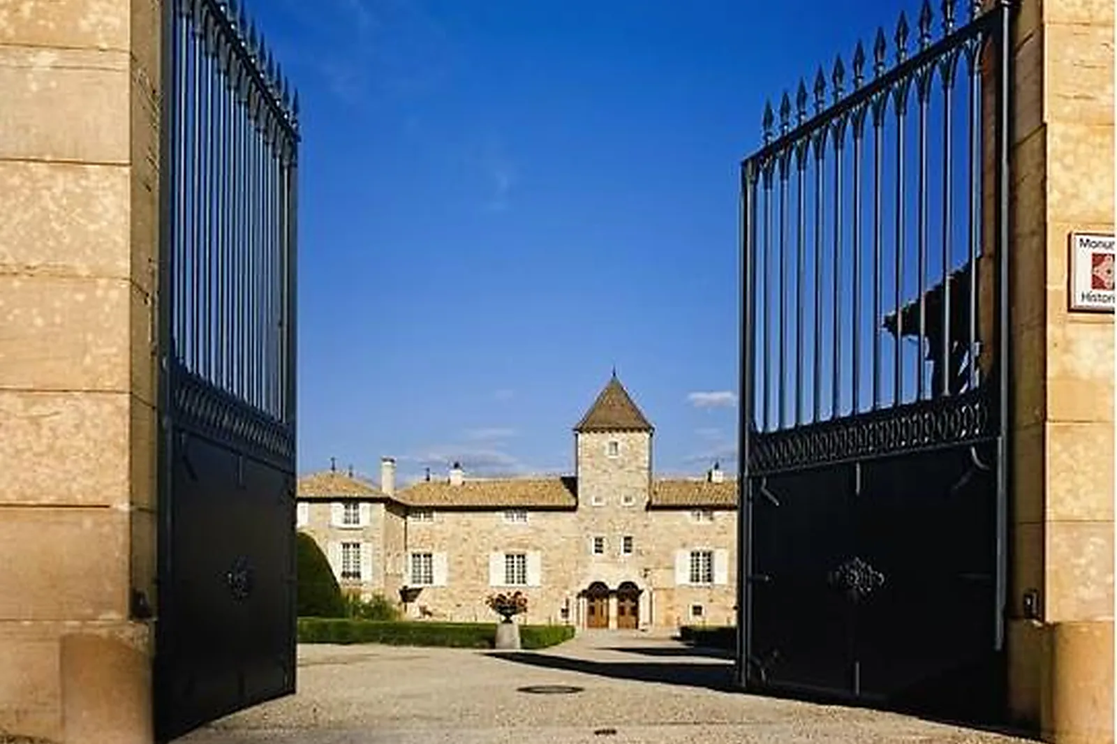 Lieux événementiels, CHÂTEAU DE BESSEUIL