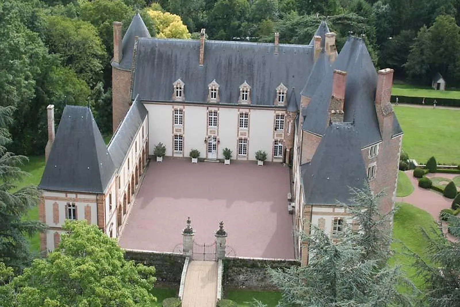 Lieux événementiels, CHÂTEAU DE BLANCAFORT