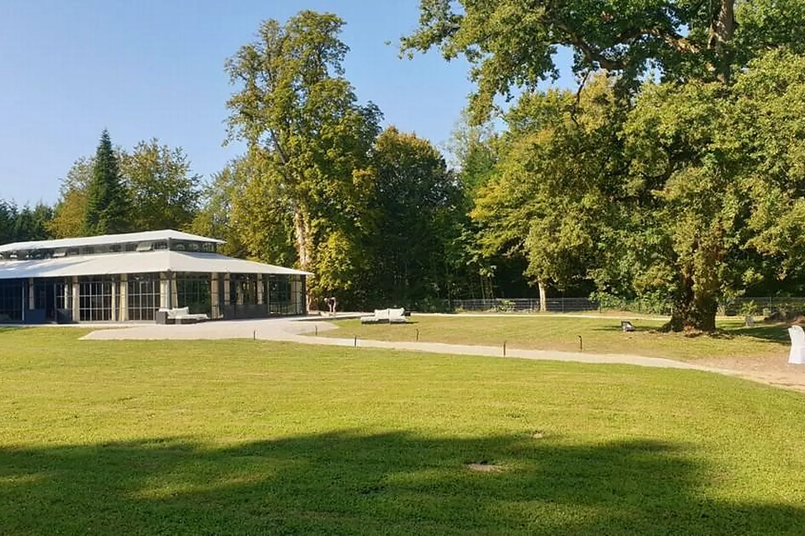 Lieux événementiels, CHÂTEAU DE BOURGUIGNON