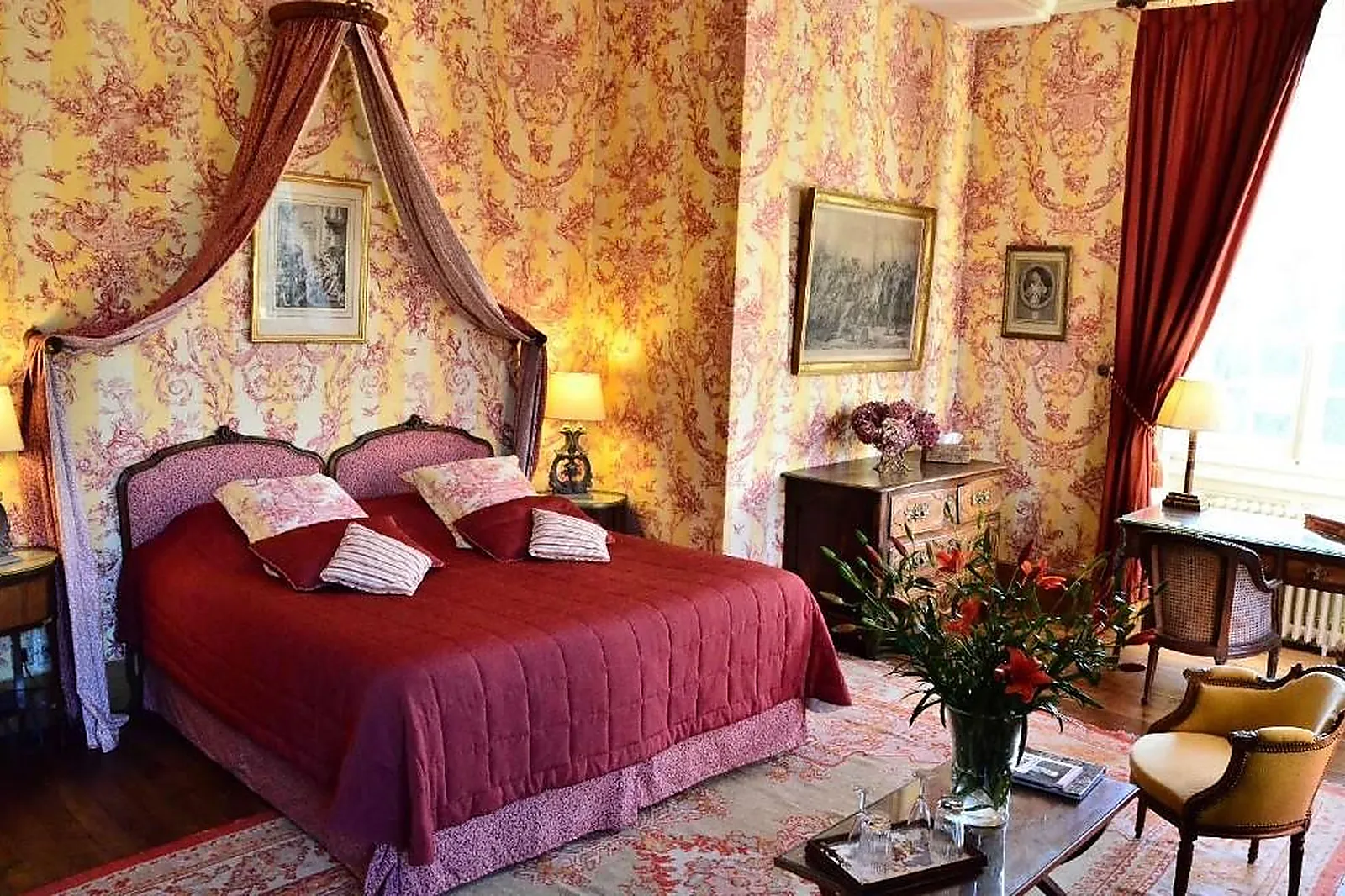 Lieux événementiels, CHÂTEAU DE BOURRON