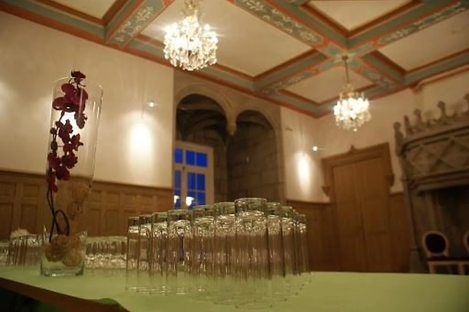 Lieux événementiels, CHÂTEAU DE BOUTHÉON