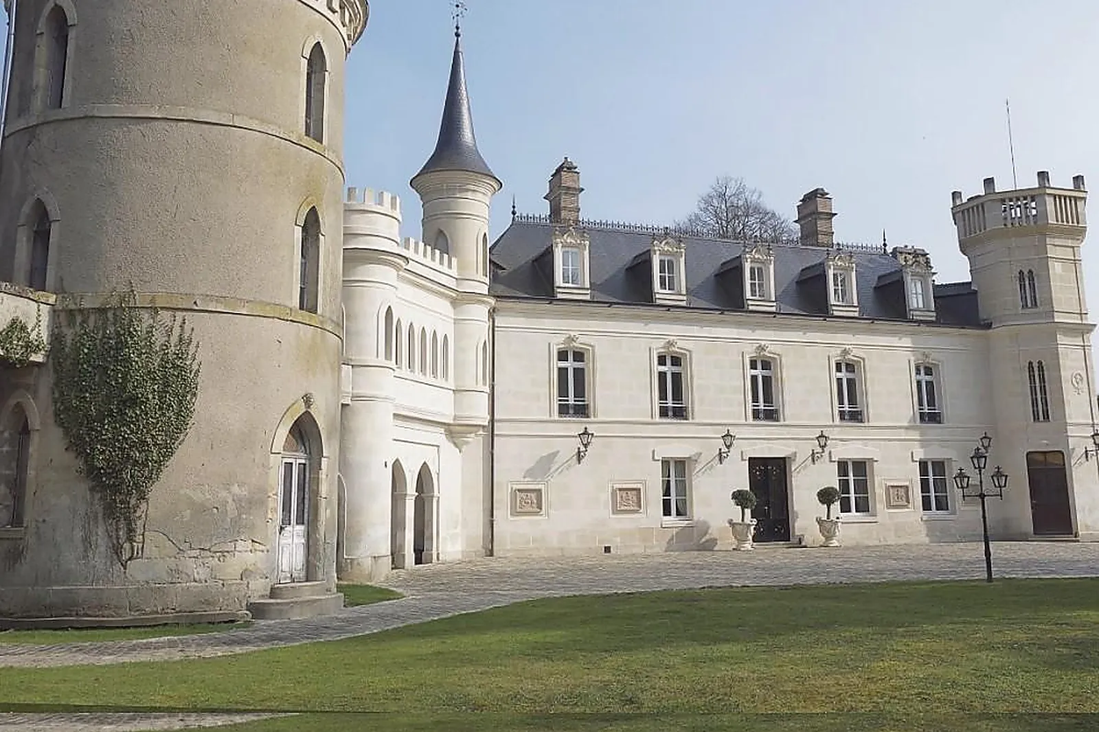 Lieux événementiels, CHÂTEAU DE BREUIL