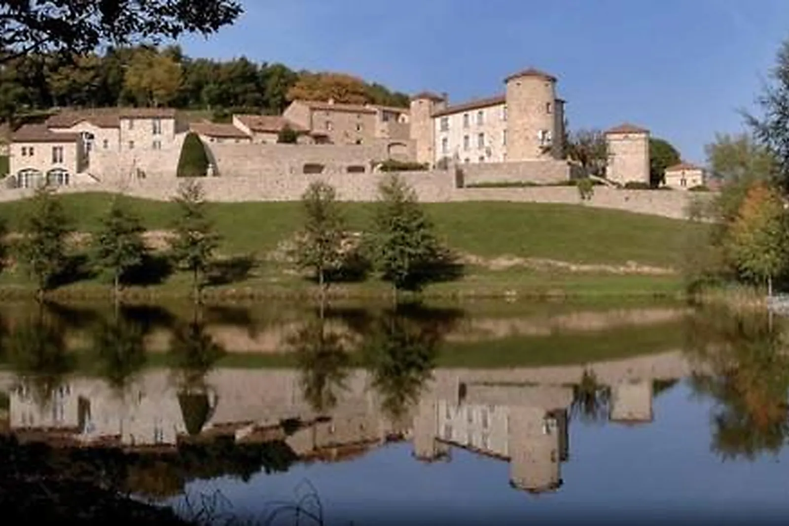 Lieux événementiels, CHÂTEAU DE CACHARD
