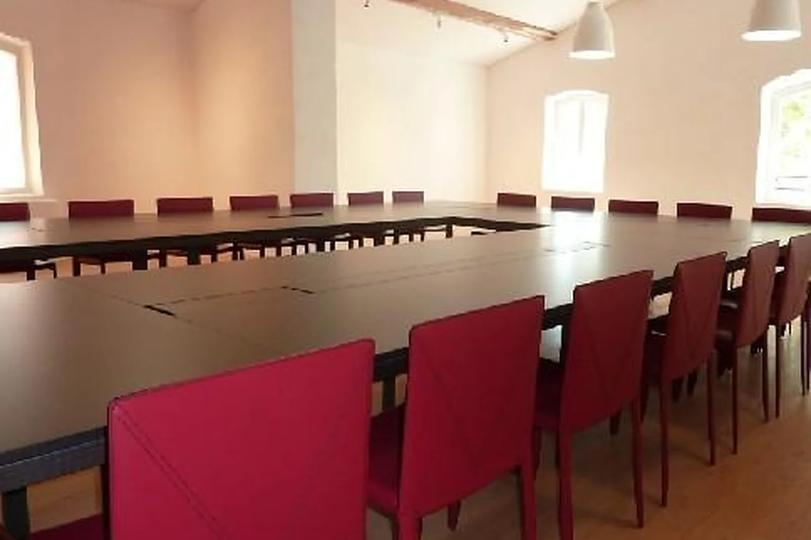 Lieux événementiels, CHÂTEAU DE CALAVON