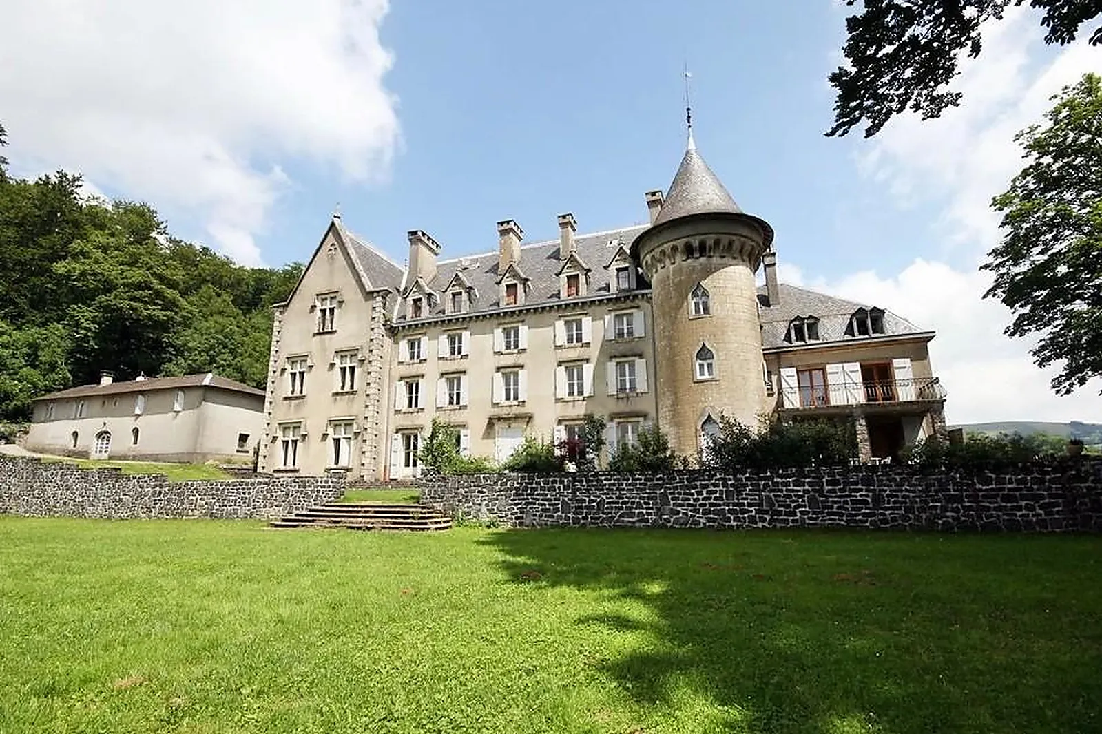 Lieux événementiels, CHÂTEAU DE CALMELS