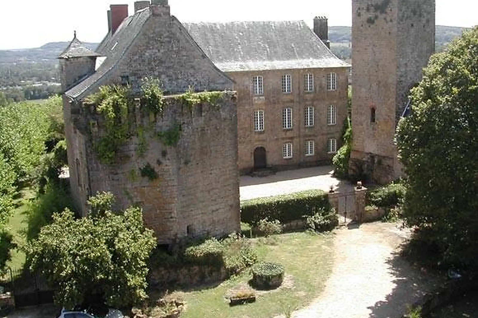 Lieux événementiels, CHÂTEAU DE CAVAGNAC