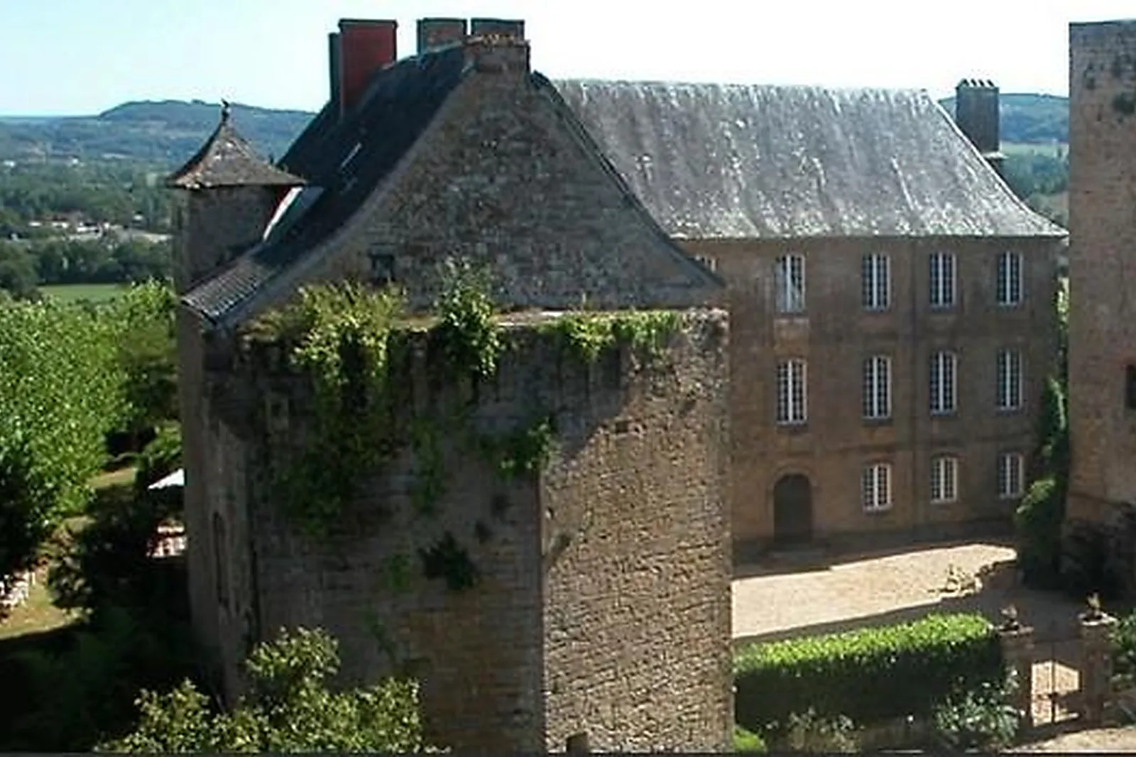 Lieux événementiels, CHÂTEAU DE CAVAGNAC