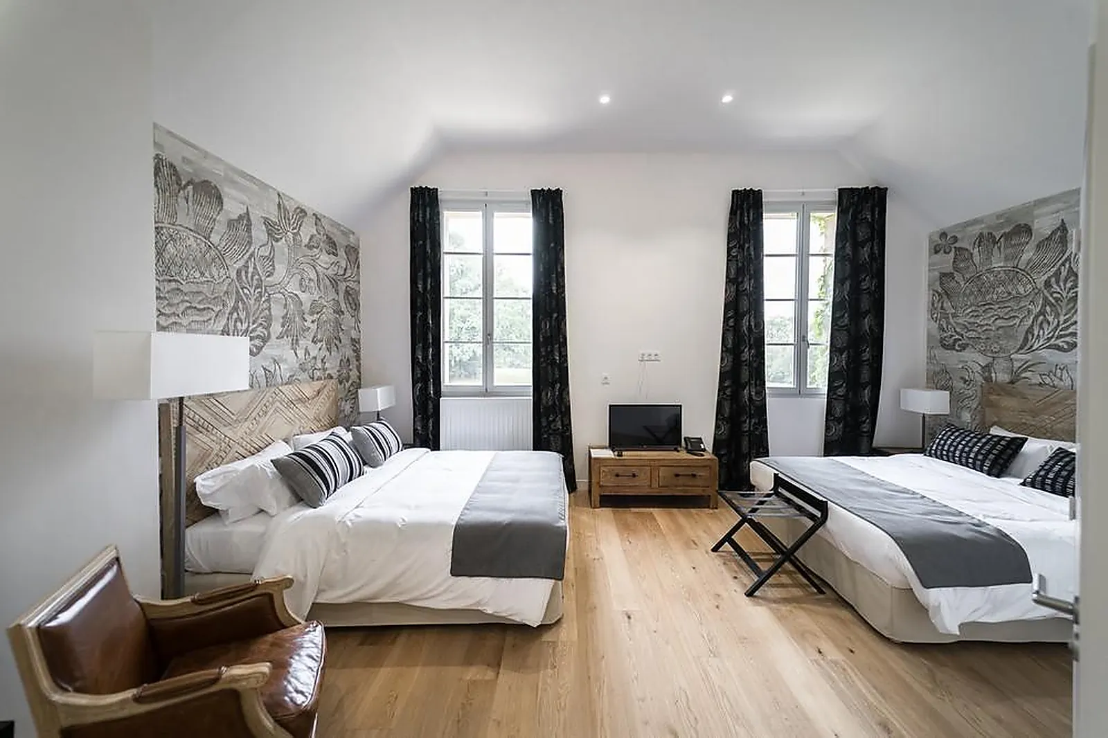 Lieux événementiels, CHÂTEAU DE CESARGES