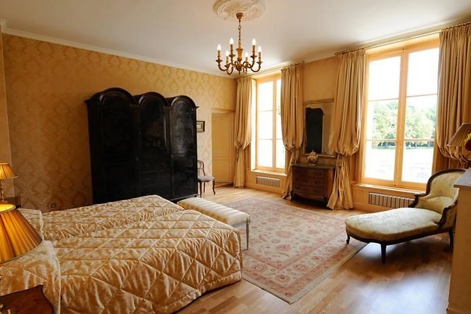 Lieux événementiels, CHÂTEAU DE CHAMPVALLINS