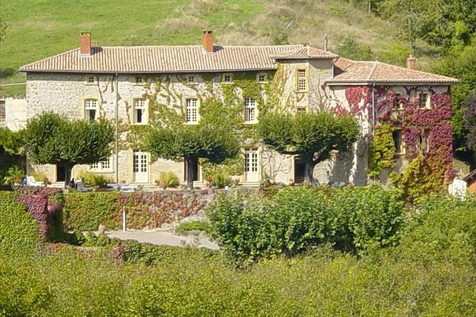 Lieux événementiels, CHÂTEAU DE CHARFETAIN