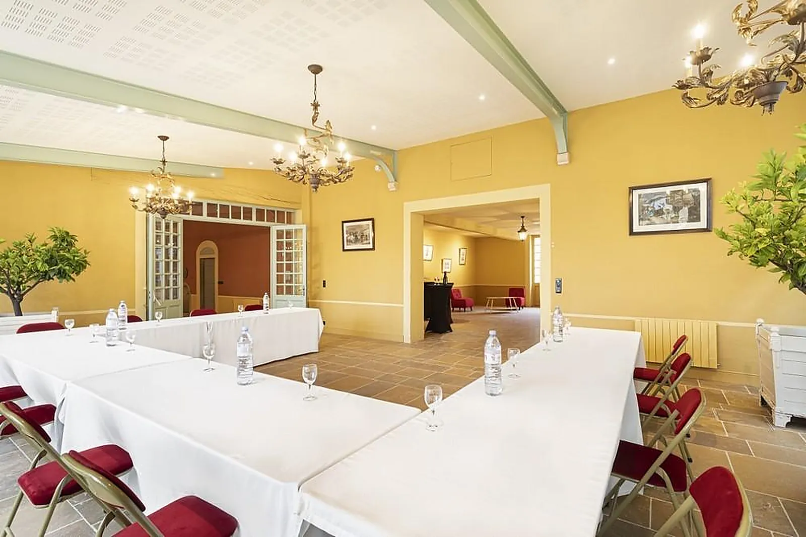 Lieux événementiels, CHÂTEAU DE CHAVAGNEUX