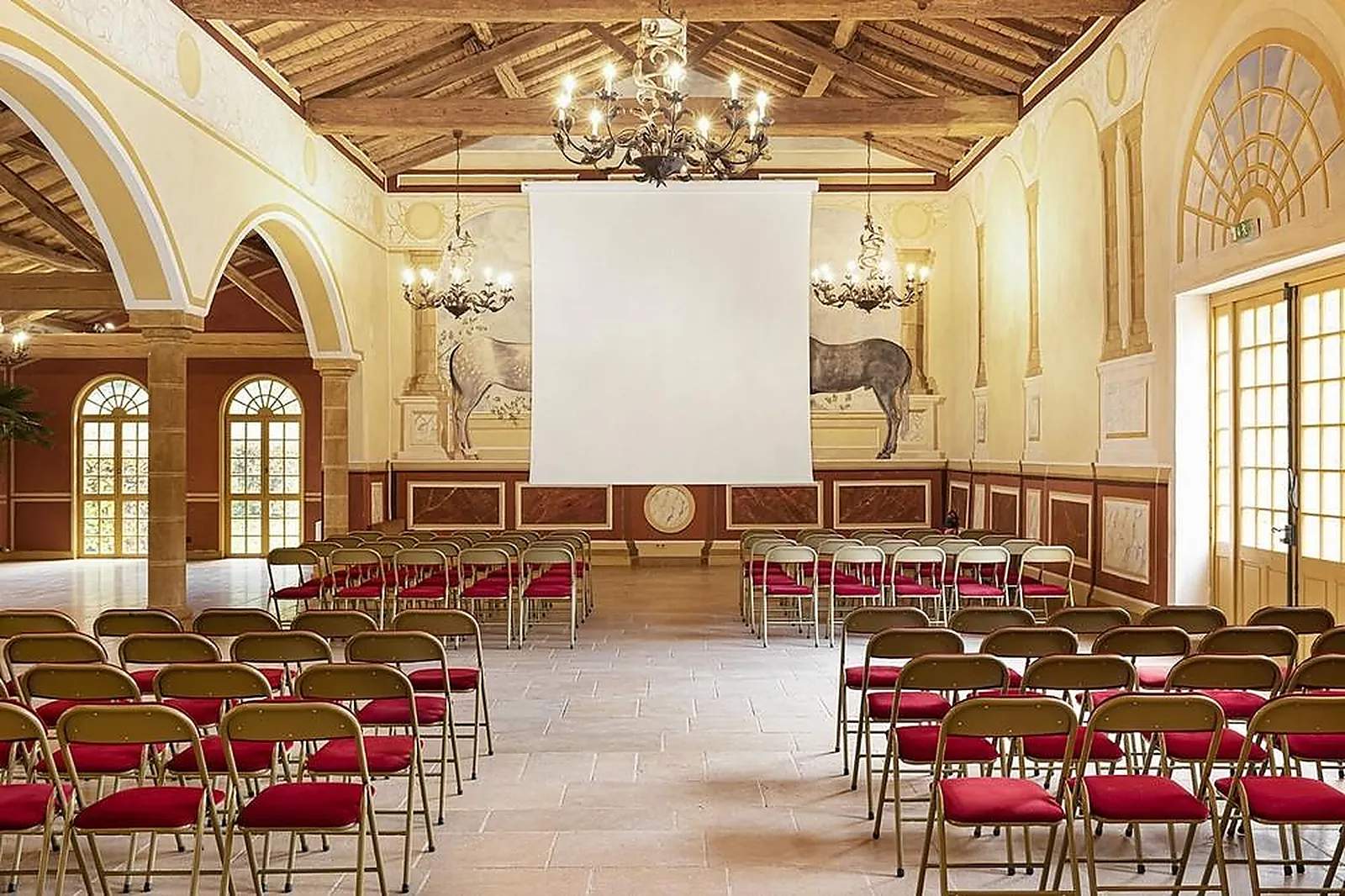 Lieux événementiels, CHÂTEAU DE CHAVAGNEUX