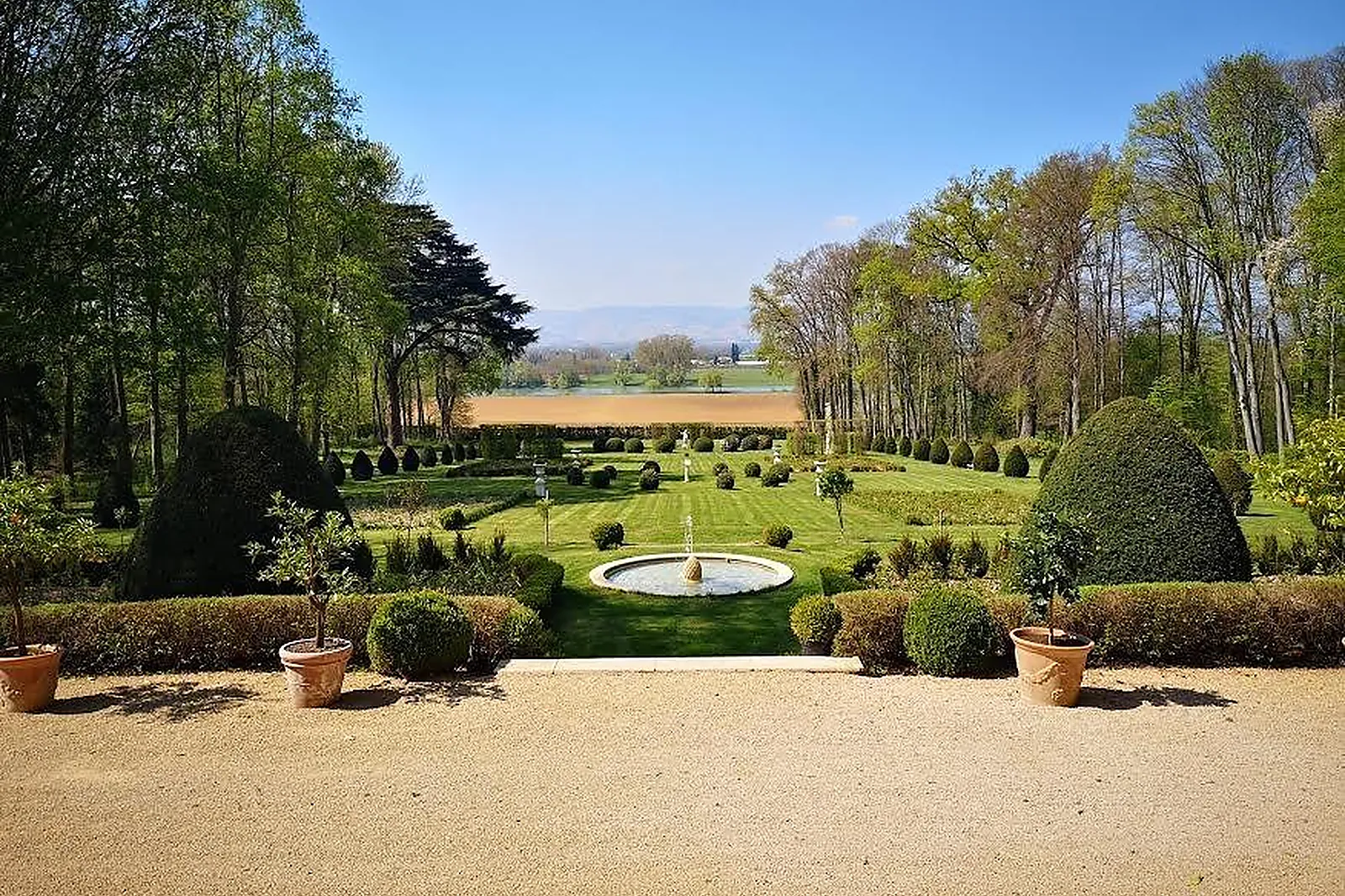 Lieux événementiels, CHÂTEAU DE CHAVAGNEUX