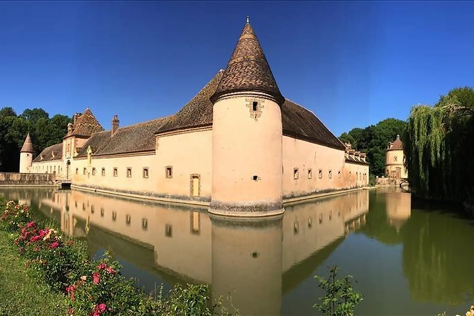 Lieux événementiels, CHÂTEAU DE CHEVILLON