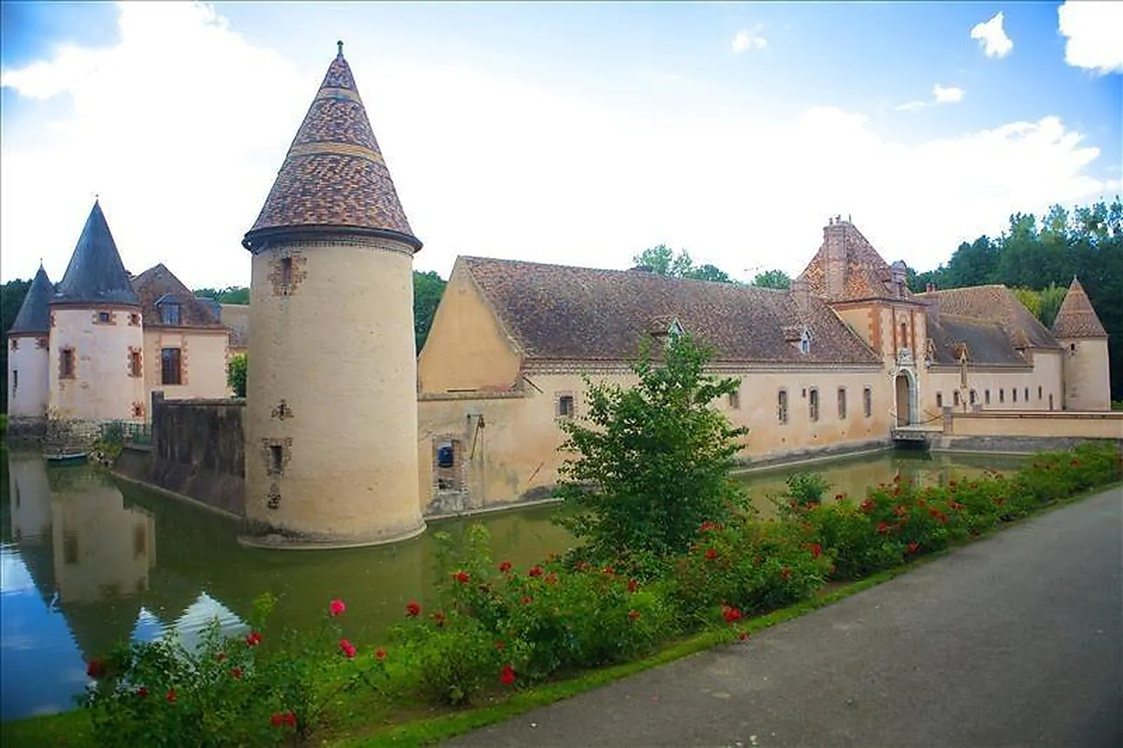 Lieux événementiels, CHÂTEAU DE CHEVILLON
