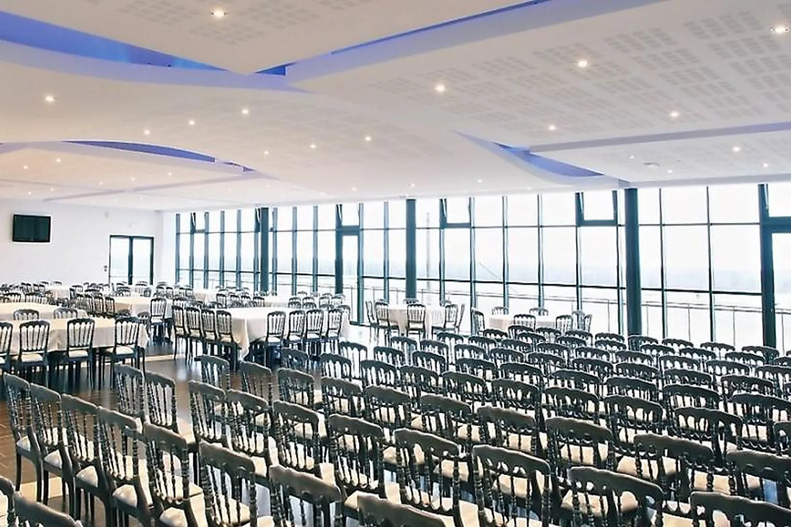 Lieux événementiels, CHÂTEAU DE CLAIRVANS