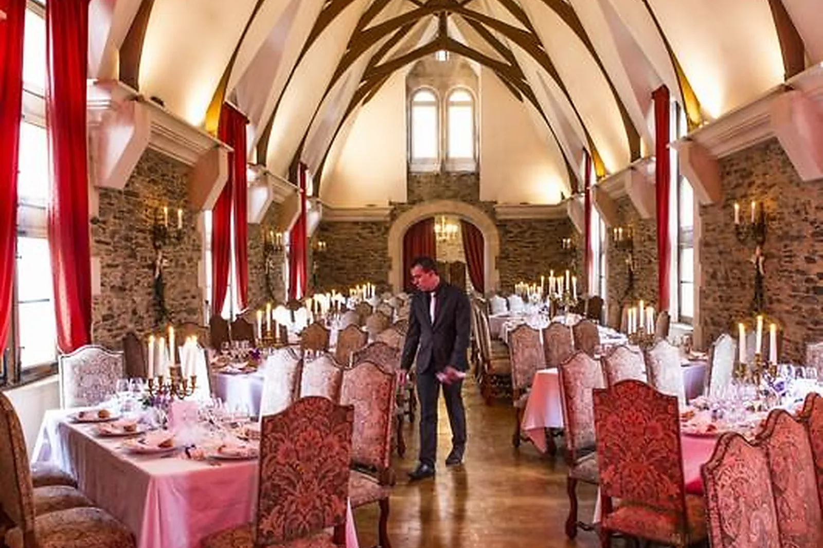 Lieux événementiels, CHÂTEAU DE COLAISSIÈRE