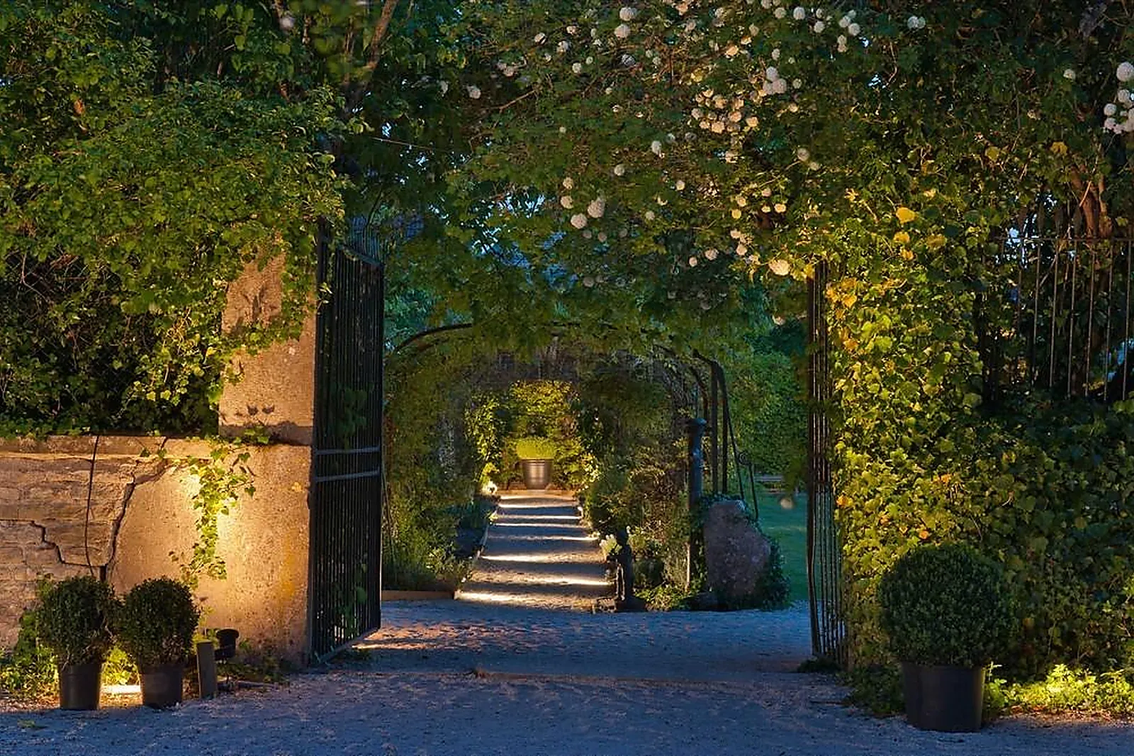 Lieux événementiels, CHATEAU DE COURBAN ET SPA