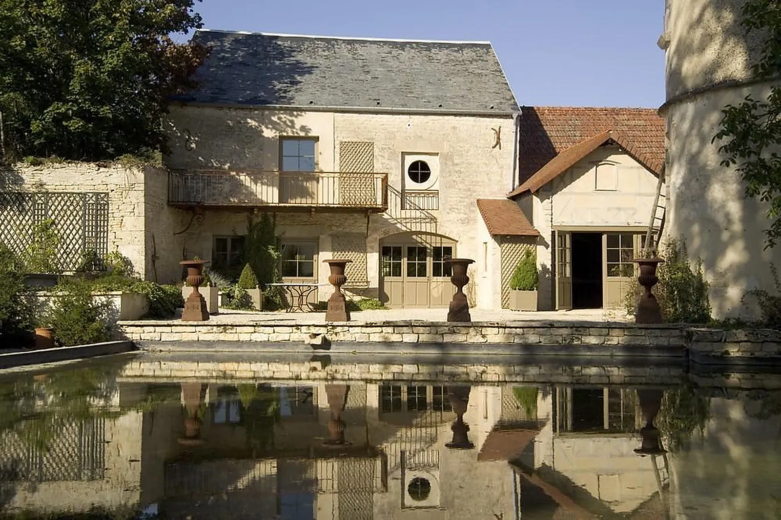 Lieux événementiels, CHATEAU DE COURBAN ET SPA