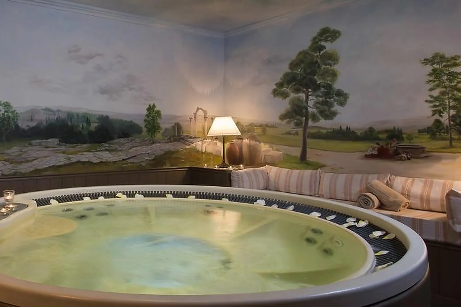 Lieux événementiels, CHATEAU DE COURBAN ET SPA