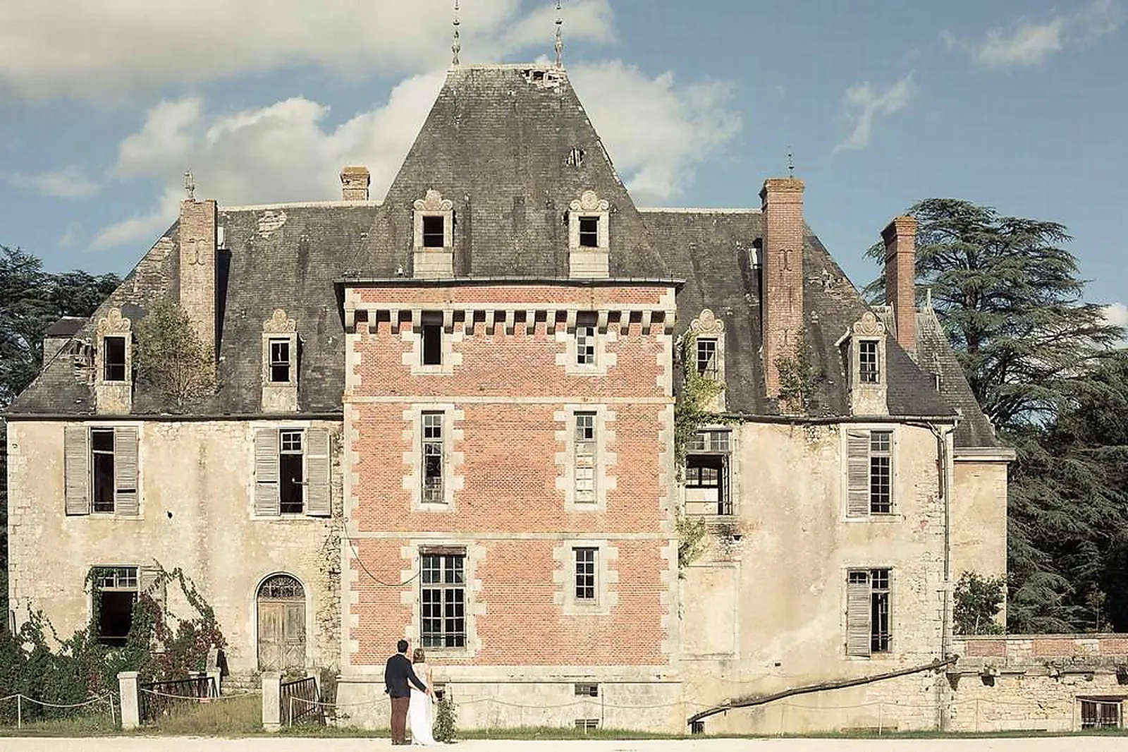 Lieux événementiels, CHÂTEAU DE COURCELLES LE ROY
