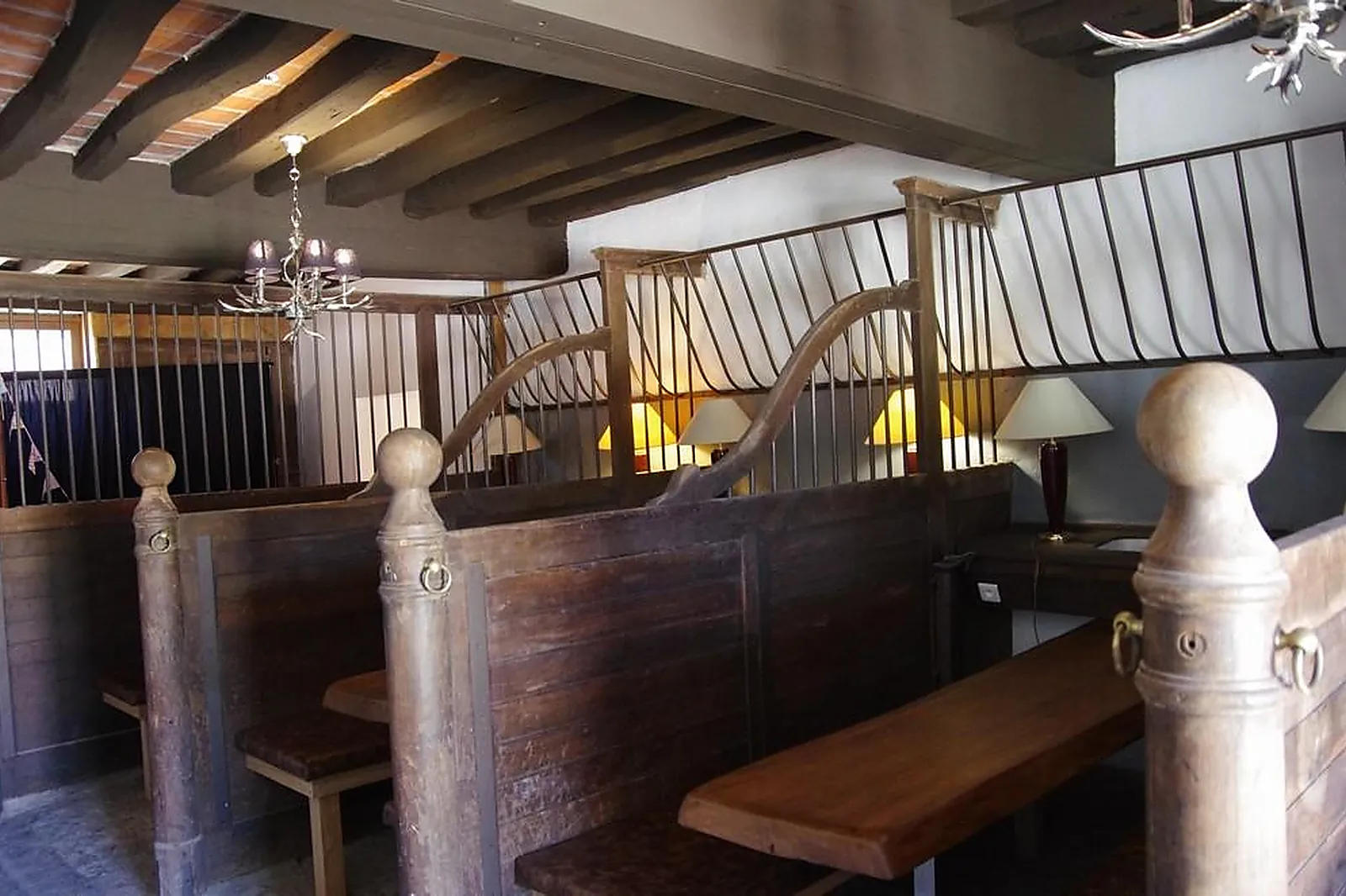 Lieux événementiels, CHÂTEAU DE COURCELLES LE ROY