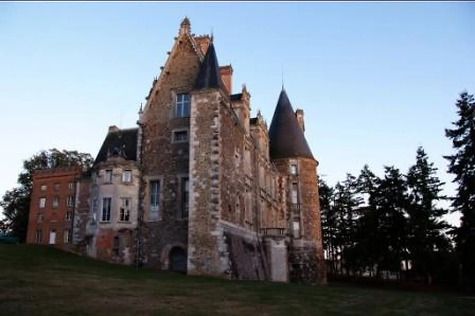 Lieux événementiels, CHÂTEAU DE COURTALAIN