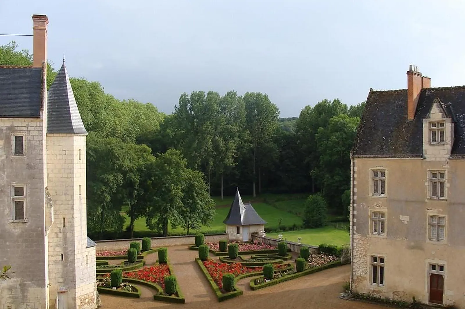 Lieux événementiels, CHÂTEAU DE COURTANVAUX