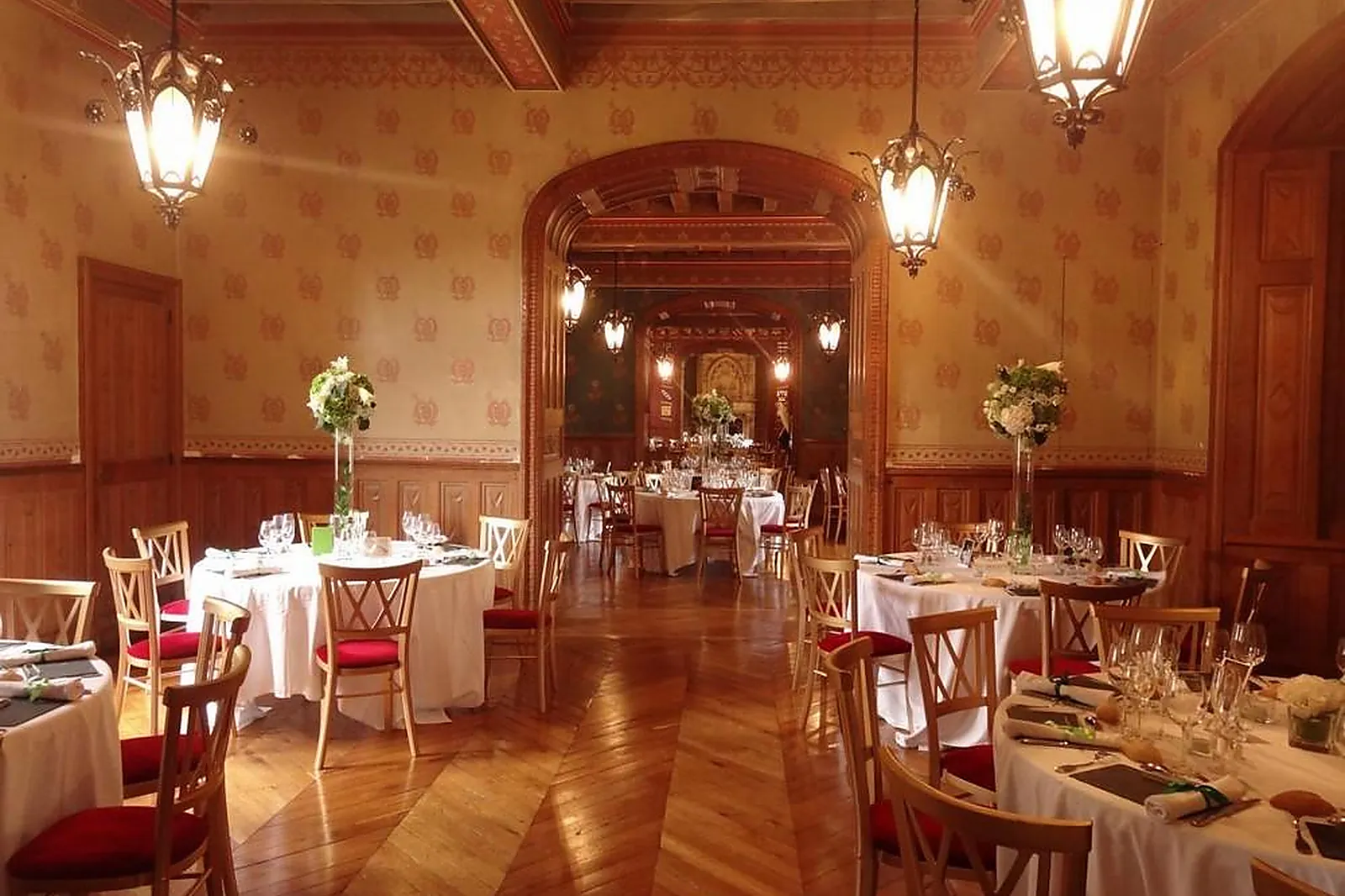 Lieux événementiels, CHÂTEAU DE COURTANVAUX