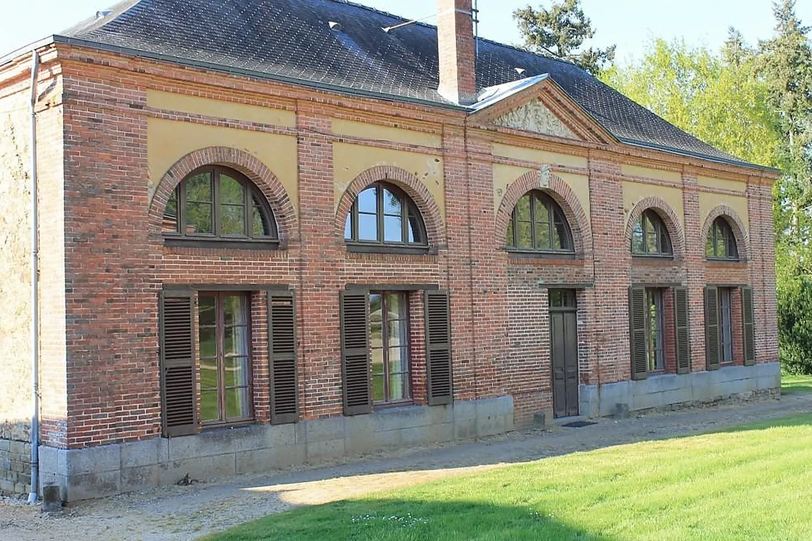 Lieux événementiels, CHÂTEAU DE CRAON