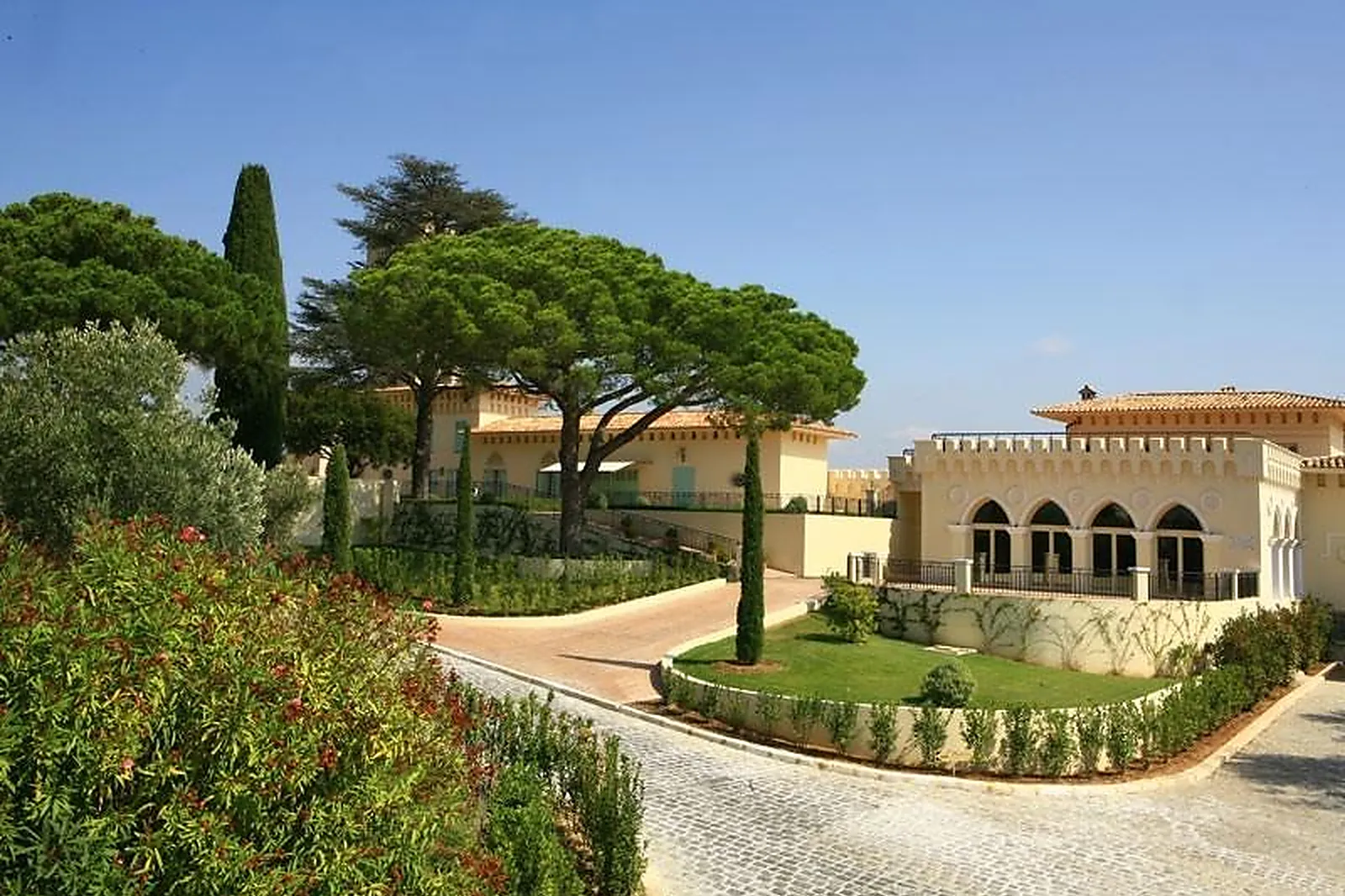 Lieux événementiels, CHÂTEAU DE CRÉMAT