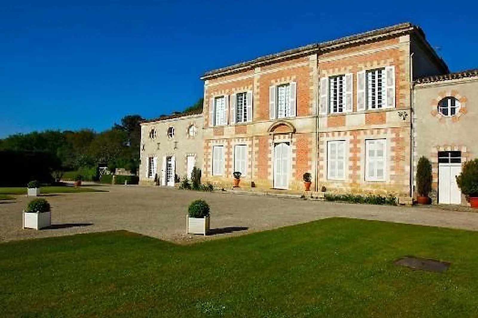Lieux événementiels, CHÂTEAU DE CUJAC