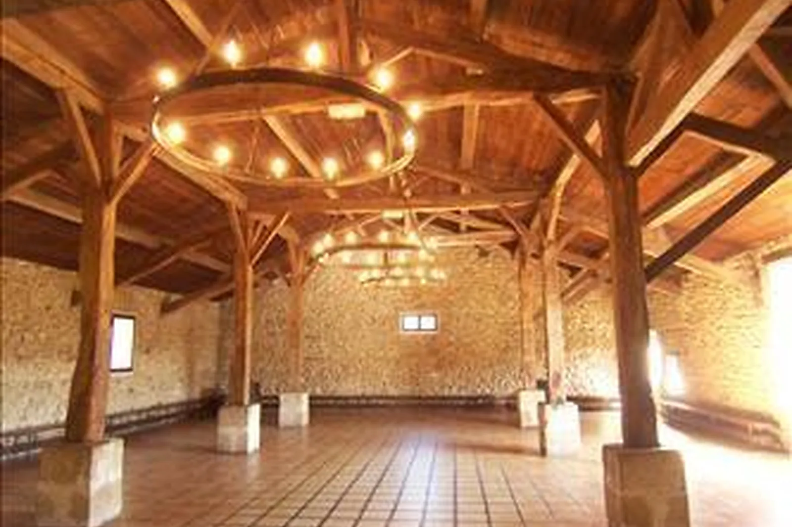 Lieux événementiels, CHÂTEAU DE CUJAC