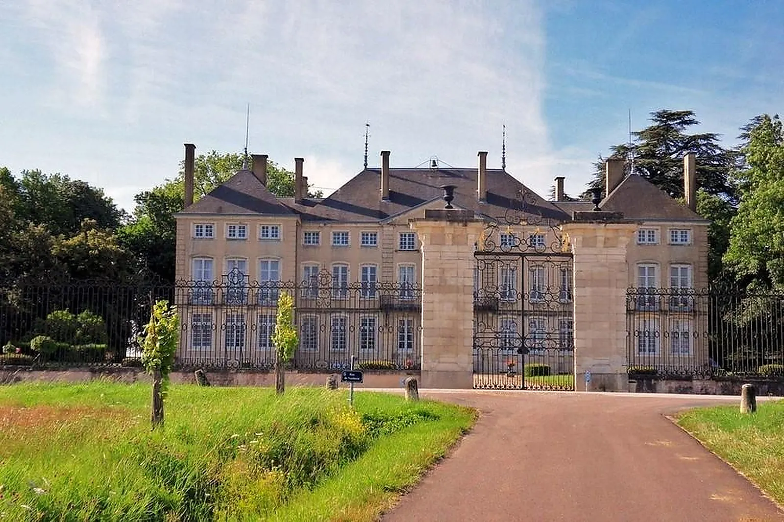 Lieux événementiels, CHÂTEAU DE DEMIGNY