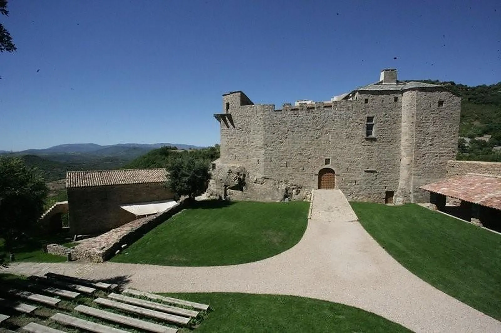 Lieux événementiels, CHÂTEAU DE DIO