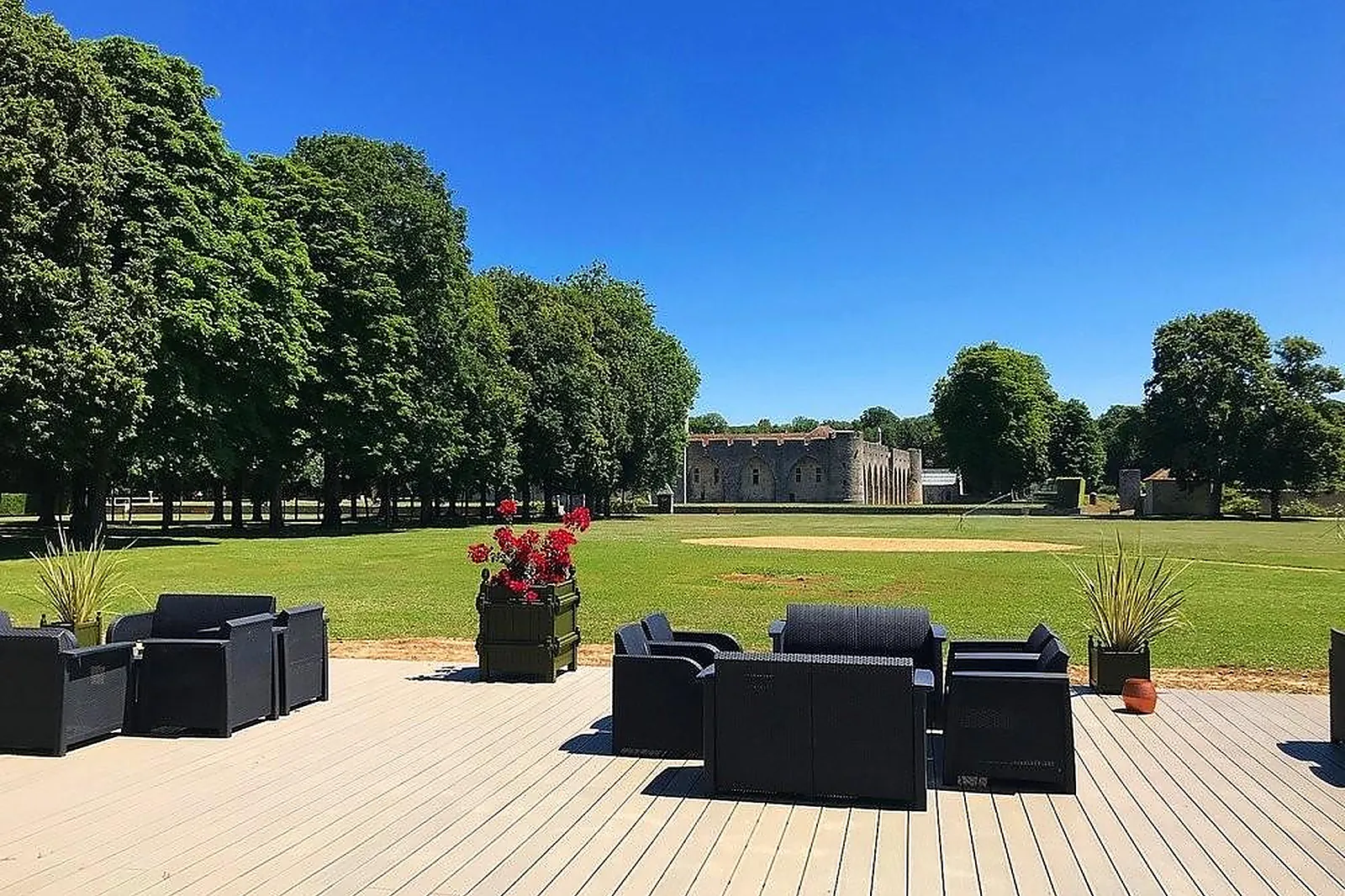 Lieux événementiels, CHÂTEAU DE FARCHEVILLE